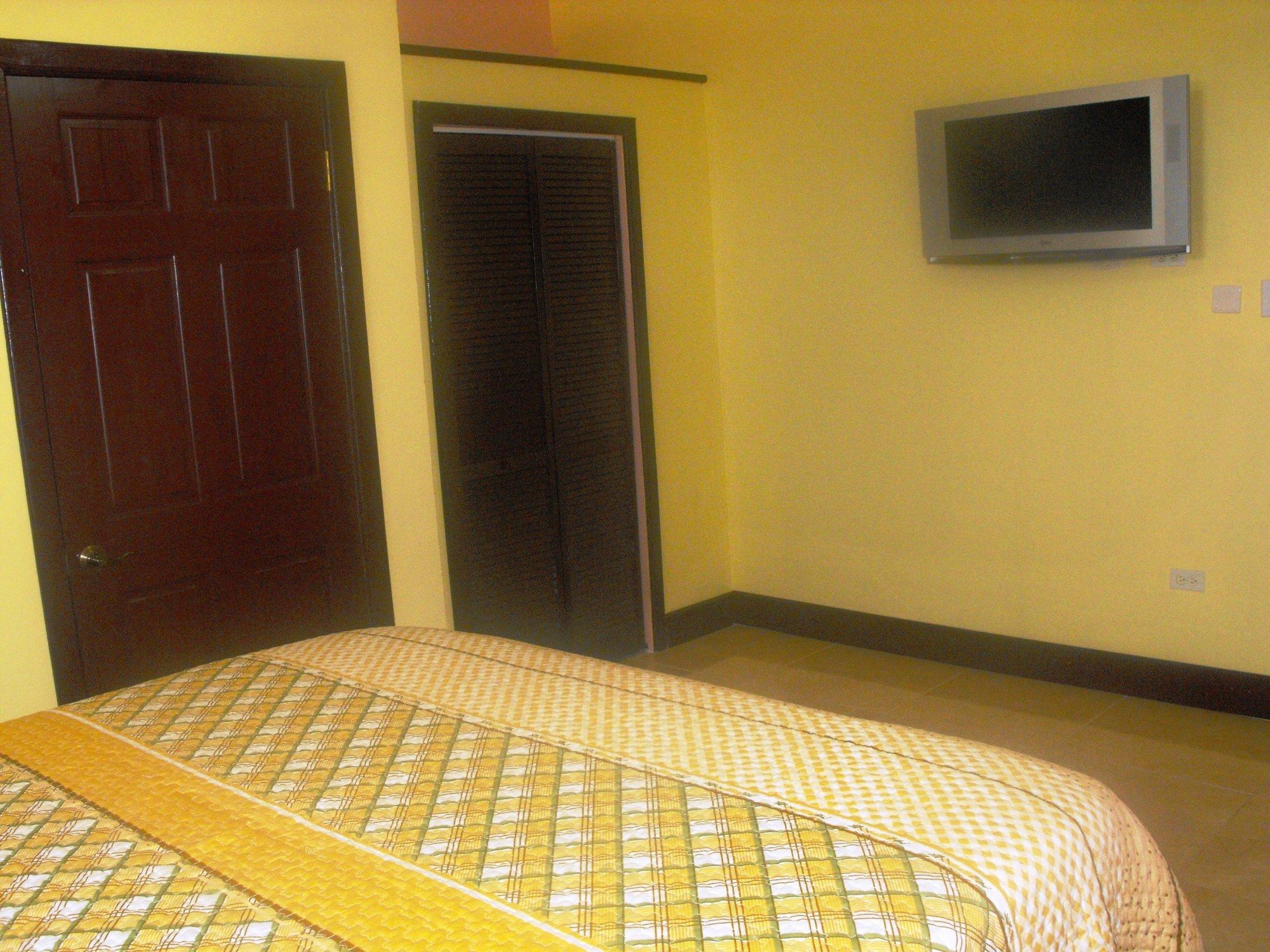 Hotel Tropik Leadonna Montego Bay Exterior foto